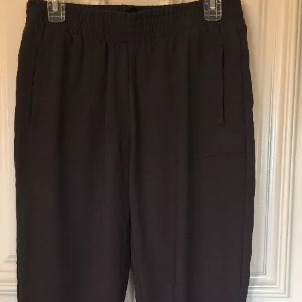 Gap Womens Pants Size Medium Color Gray Elasticized Waist Front And Back Pockets